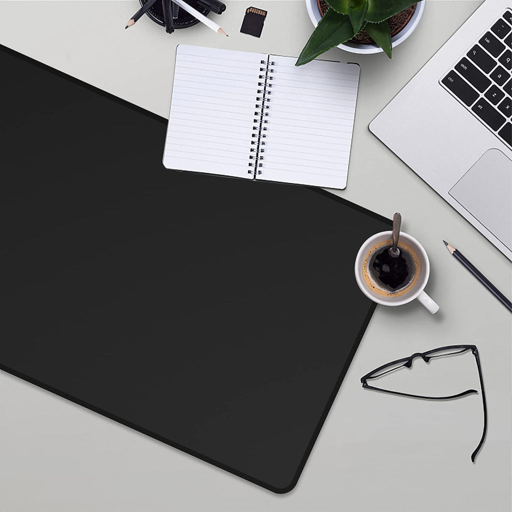 Tapis de souris gaming XXL — Surface grand format antidérapante.
